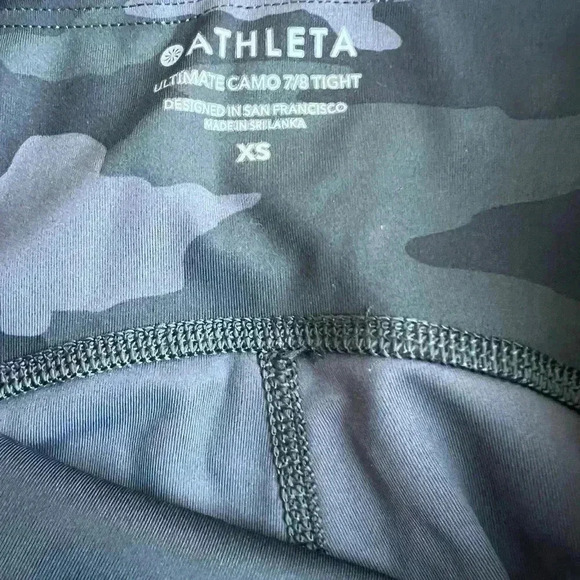 Athleta Bundle! Two Leggings and A Sleeveless Top Size XS - Picture 4 of 7